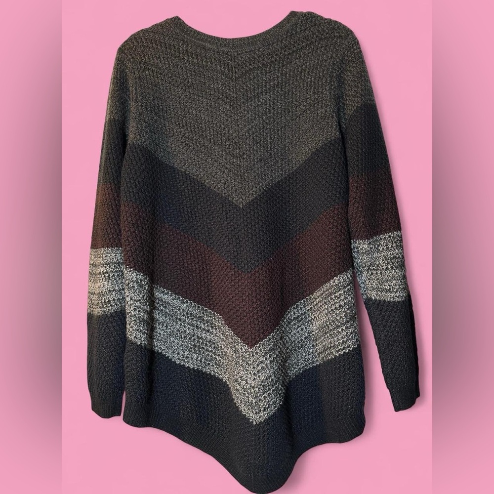 Apt. 9 Geometric V-Pattern Knit Pullover in Black… - image 3